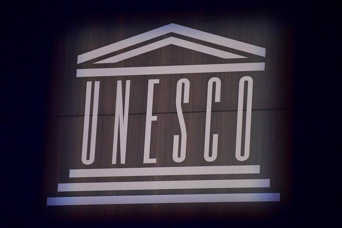 The logo of UNESCO. - JULIEN DE ROSA / POOL / AFP