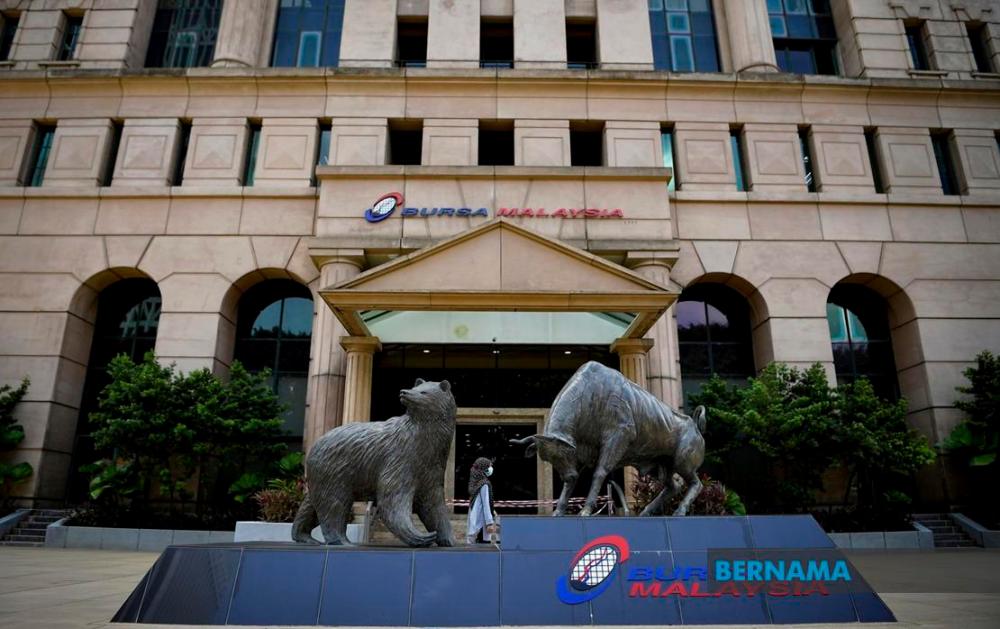 Malaysia is starting to see foreign investors returning to invest in the country’s equity market after four years of net outflow trend, says Manulife IM.