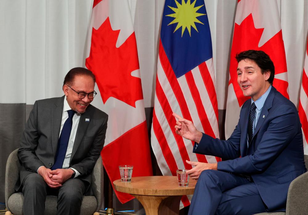 - fotoBERNAMA