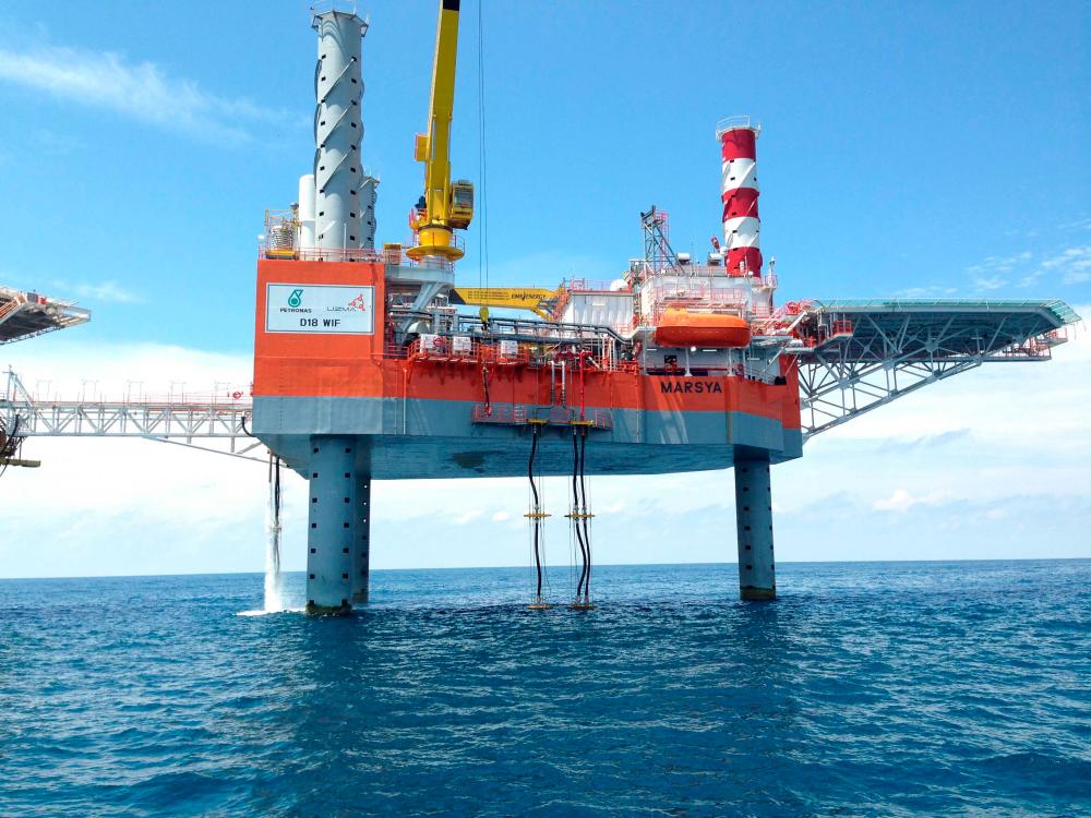 Uzma awarded licences to import LNG and ship commodity within Malaysia