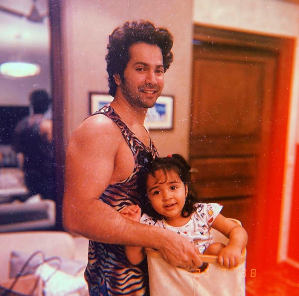Varun Dhawan won admiration for spending time with niece