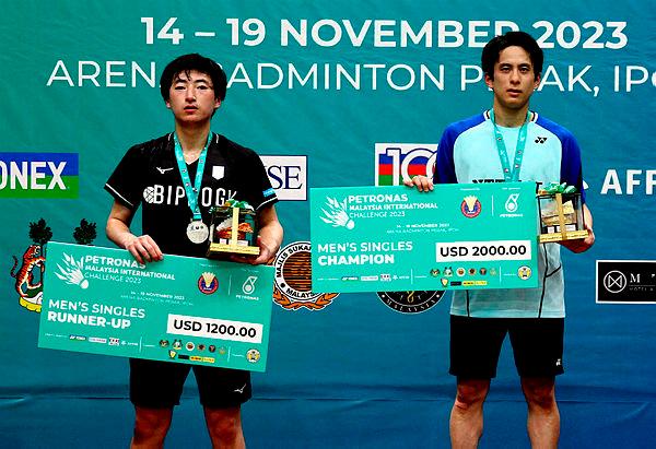 Minoru Koga (kanan) dan Takuma Kawamoto (kiri)–fotoBernama