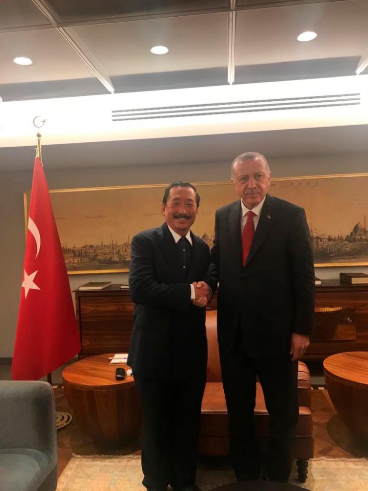 Tan Sri Vincent Tan and Turkish President Recep Tayyip Erdogan pose for a photograph after a courtesy call with the president, on Dec 29, 2018.
