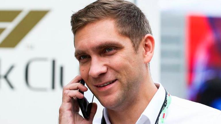 Portuguese GP race steward Petrov heads home after father killed