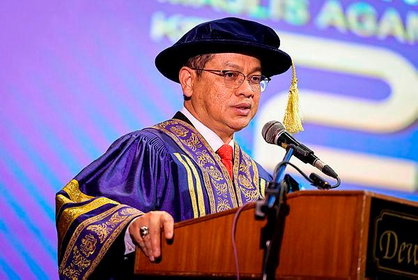 Datuk Dr Mohd Na’im Mokhtar–Bernamapix