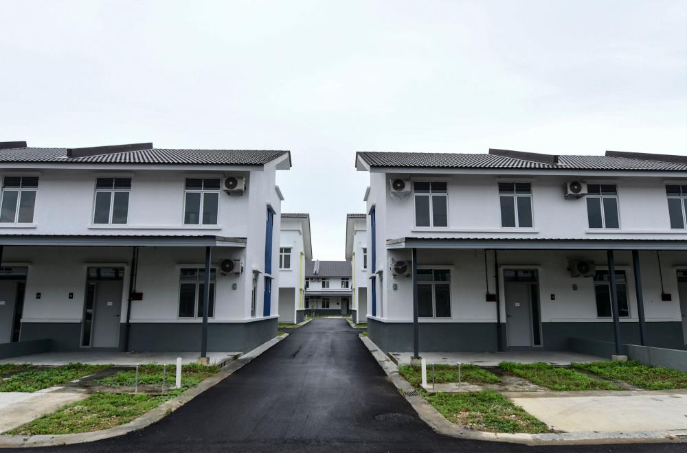 The National House Buyers Association says houses should be cheaper in states such as Kedah, compared with units sold in the Klang Valley.
