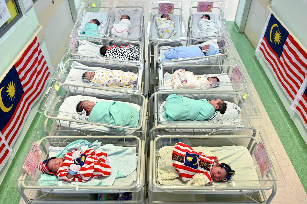 Gambar Hiasan Sahaja : Bagi-bayi Merdeka yang dilahirkan pada 31 Ogos 2022 di Hospital Sultanah Nur Zahirah Kuala Terengganu hari ini - BERNAMA