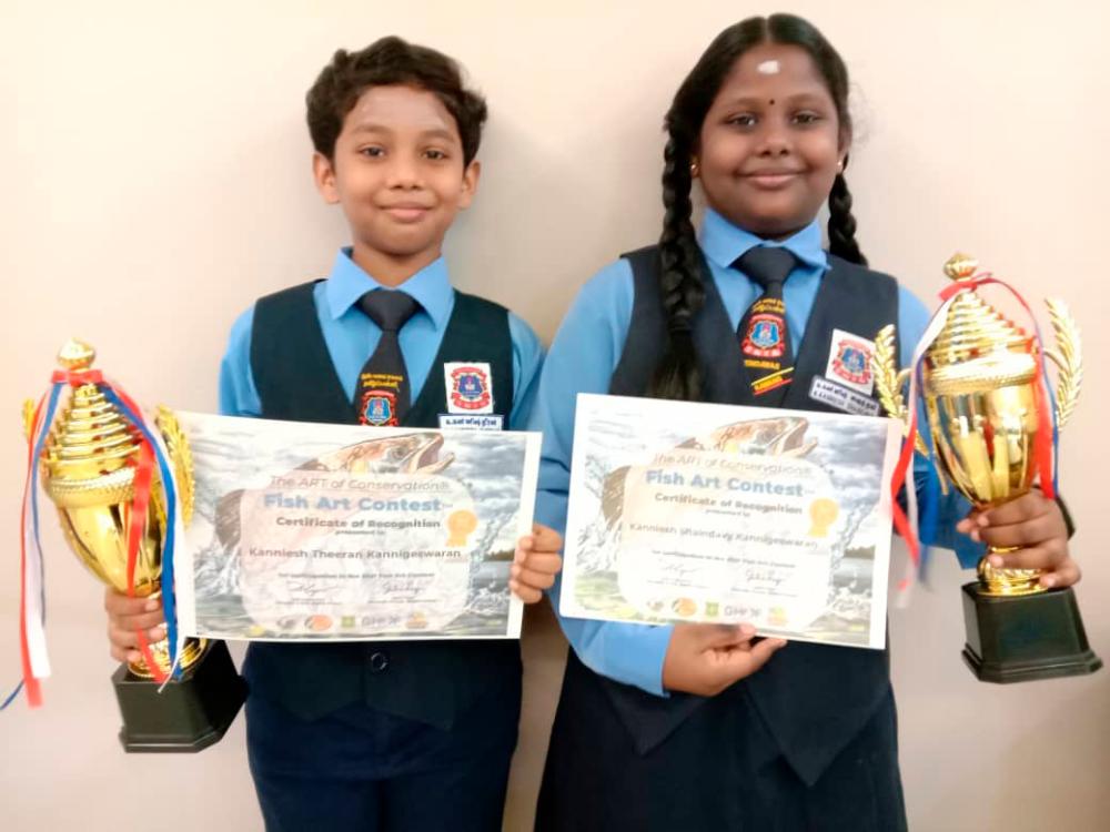 Two Rawang pupils win top prize in US drawing contest (Updated)