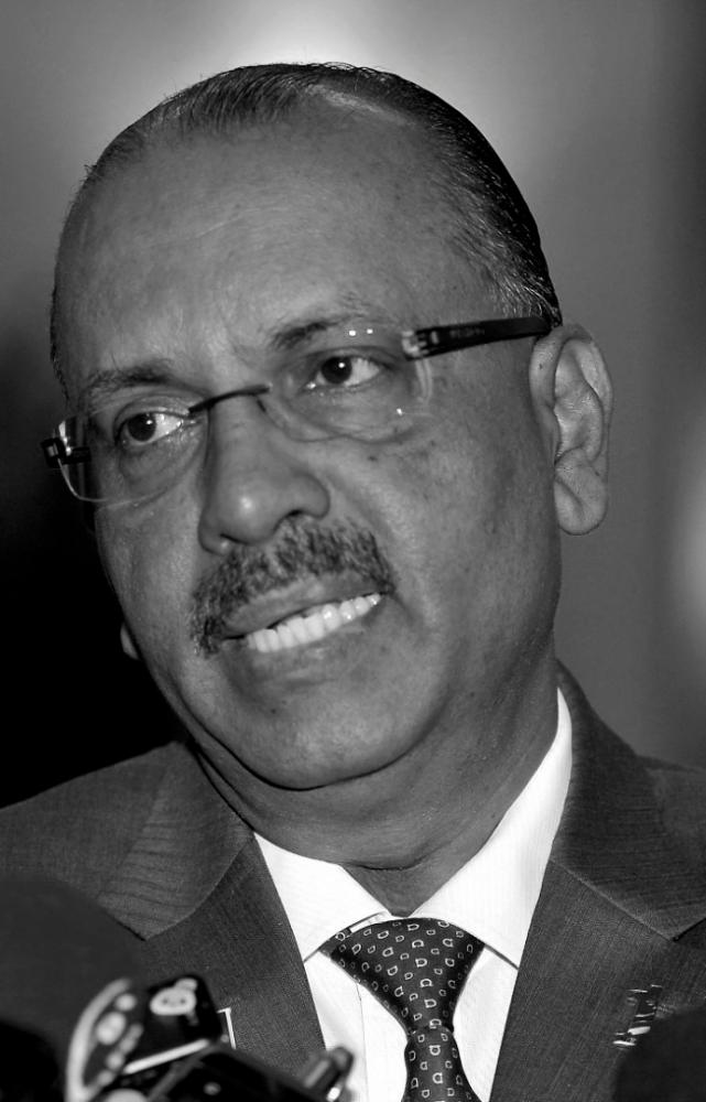 Ex-chief secretary to govt Tan Sri Ali Hamsa dies