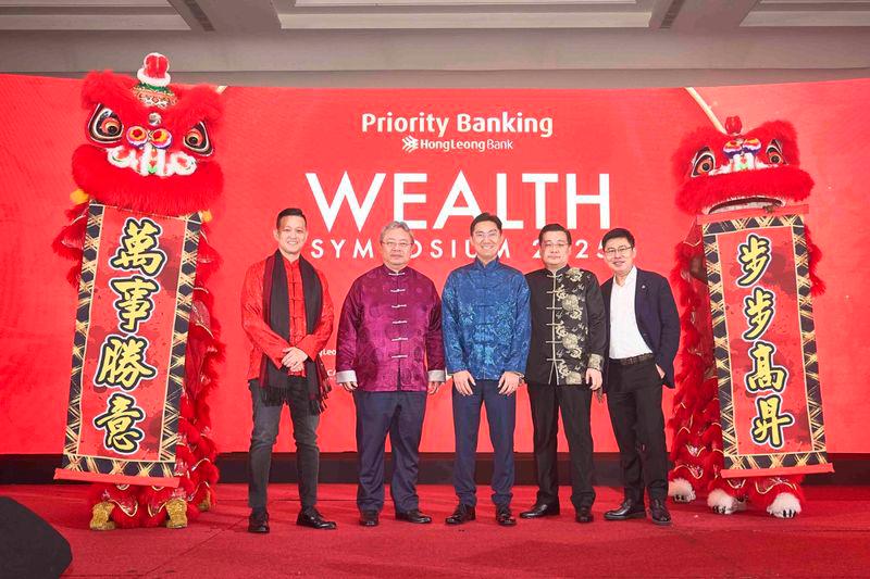 Left to right: Jason Liew 刘益基, Head of Wealth Products &amp; Specialists, Regional Wealth Management, Hong Leong Bank, Hor Kwok Wai 何国维, Managing Director of Global Markets, Hong Leong Bank, Jeffrey Yap 叶子渝, Head of Regional Wealth Management, Hong Leong Bank, Kenneth Lai 赖树平, Head of Personal Financial Services &amp; Wealth Management, Hong Leong Bank Singapore, Tay Choon Wei 郑春伟, Head of Wealth Distribution, Regional Wealth Management, Hong Leong Bank Singapore. Image provided by Hong Leong Bank