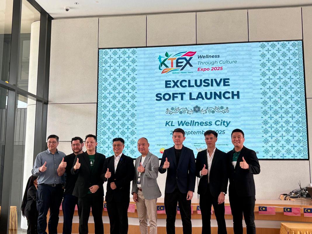 The strategic Partners of “KTEX Wellness Through Culture Expo 2025” (from left to right) Vincent Lee - CEO of Bigledger, Ian - CEO of Asia Events Group, Lee Cheng Yun - CEO of Katch International Sdn Bhd, Datuk Seri Dr.Vincent Tiew – Executive Director, Branding, Sales &amp; Marketing, Charles Chew - Co-founder of Setlary, Manson Ow - MD of Casa Entertainment Group, Nicholas Wee - CEO of DBC Physiotherapy, ⁠Brendan Siew - COO of Katch International Sdn Bhd.