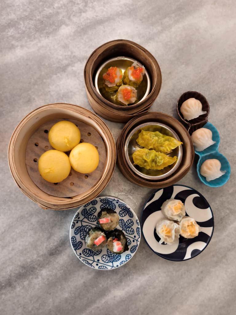 Steaming baskets of halal dim sum, offering more varieties for diners to savour. $!Steaming baskets of halal dim sum, offering more varieties for diners to savour.