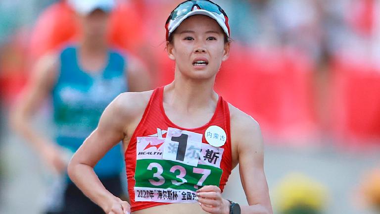 China's Yang breaks women's 20km race walk world record