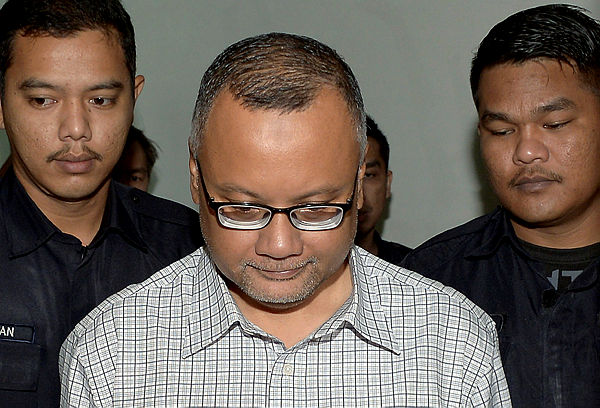 Zailan Jauhari, a former special officer to an ex-cabinet minister, was sentenced to two years jail and a fine of RM400,000 by the Shah Alam sessions court on Dec 27, 2018 after being found guilty of receiving a RM80,000 bribe, four years ago. — Bernama