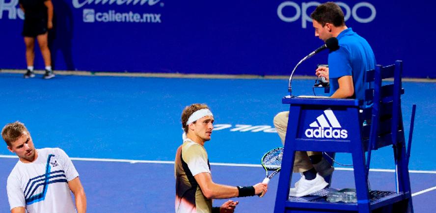 German Alexander Zverev (centre) hits the umpire’s chair with his racket after the end of his Mexico ATP Open 500 doubles tennis match in Acapulco, Mexico. – AFPPIX