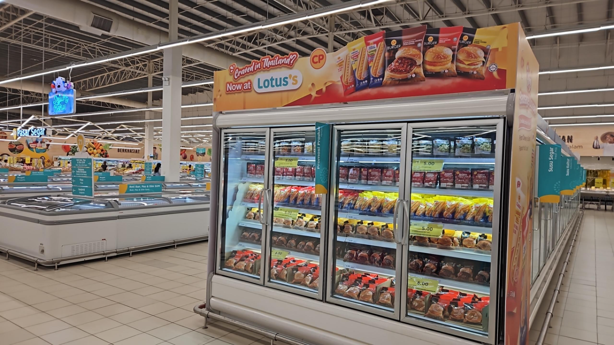 Lotus’s desa tebrau reopens with new focus on bulk buyers Lotus's desa tebrau new cp freezer
