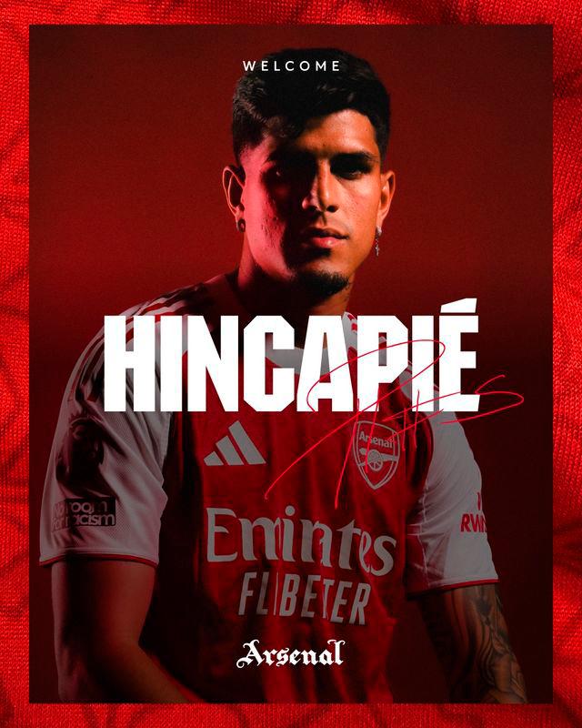 Arsenal sign Piero Hincapie on loan from Bayer Leverkusen