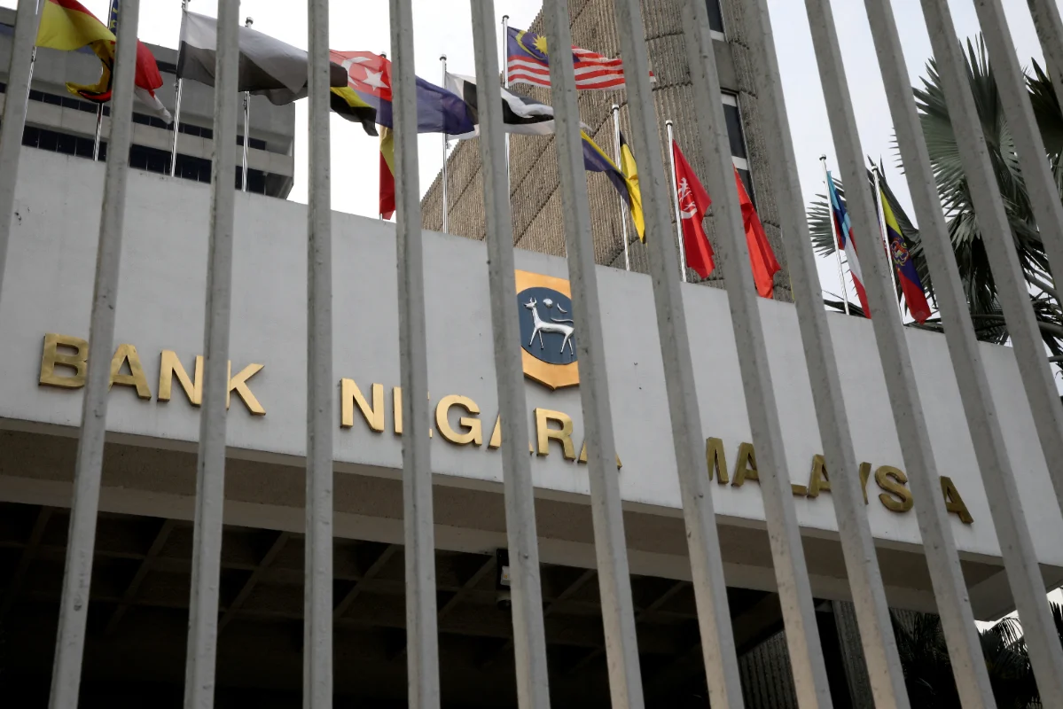 Malaysia and US agree to continue close consultations on forex matters Malaysia and US agree to continue close consultations on forex matters