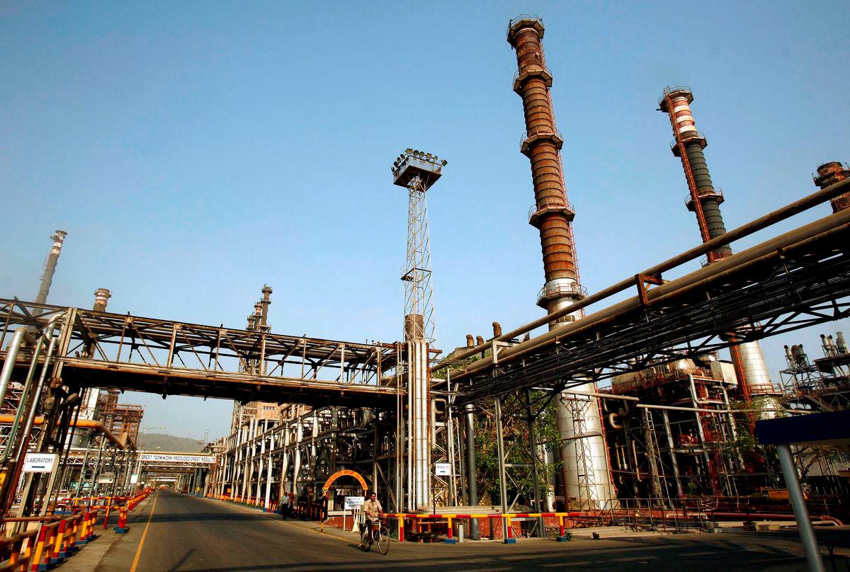 India relaxes sulphur emission rules for coal plants, easing decade-old mandate