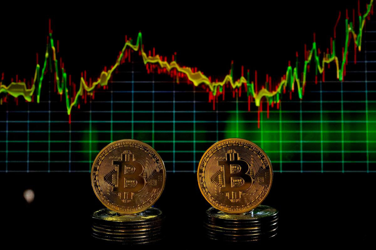 Bitcoin climbs to record $123,000 as US to debate crypto rules Bitcoin climbs to record $123,000 as US to debate crypto rules