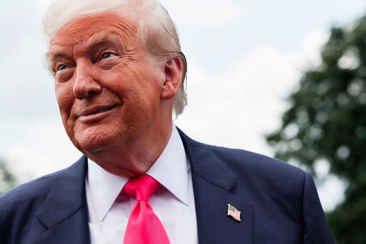 Trump says US will engage China ‘in very friendly fashion’ on trade