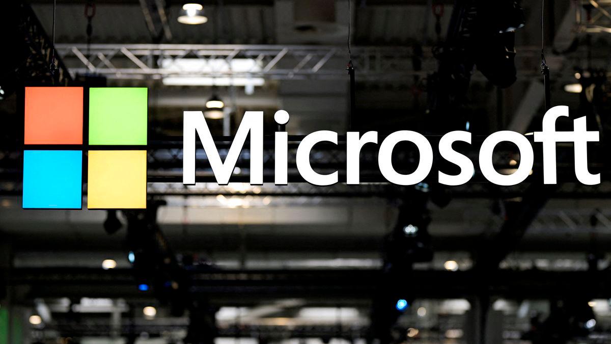 Microsoft server hack impacts 100 organizations globally Microsoft server hack impacts 100 organizations globally