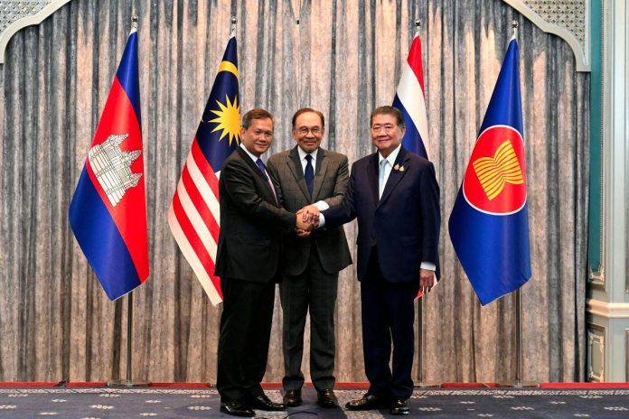 China praises Malaysia’s role in Thai-Cambodian ceasefire deal