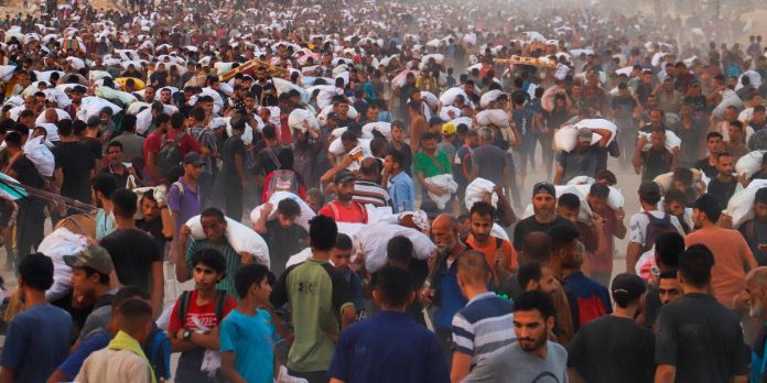 France to airdrop 40 tonnes of aid to Gaza amid blockade