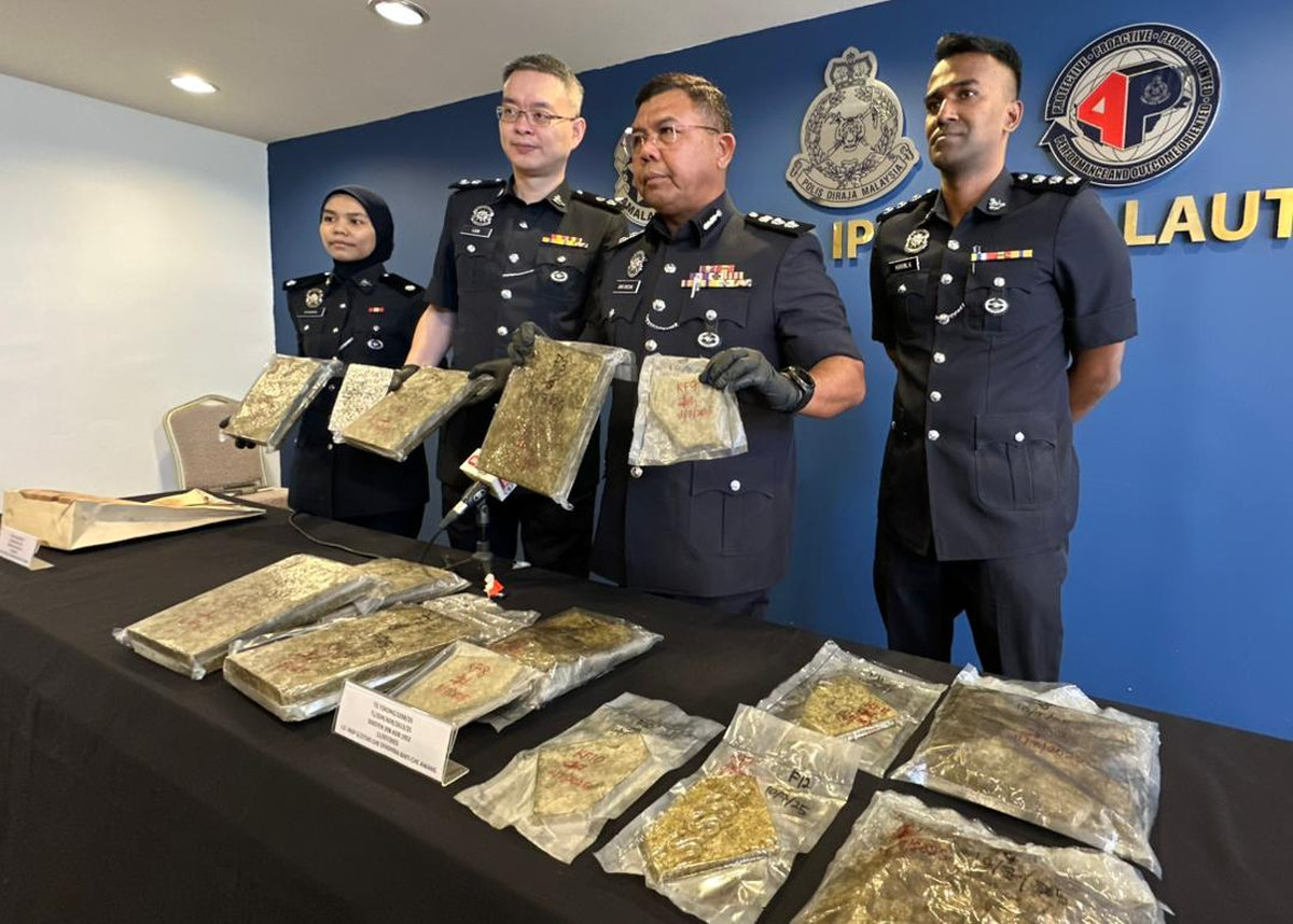 Two nabbed as police cripple drug syndicate in Penang Two nabbed as police cripple drug syndicate in Penang