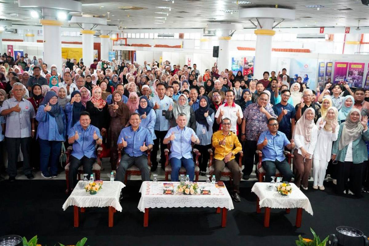 400 IPT students benefit from Terengganu business digitalisation programme 400 IPT students benefit from Terengganu business digitalisation programme