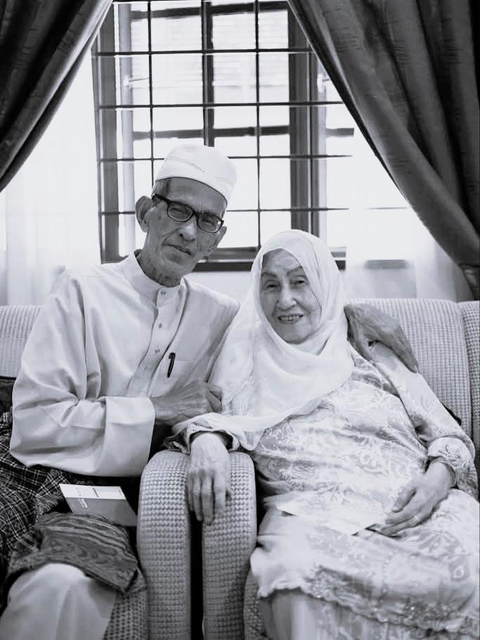 Hamzah Zainudin’s father-in-law passes away after house fire Hamzah Zainudin’s father-in-law passes away after house fire