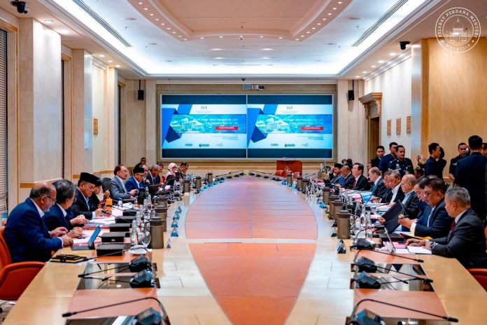 PM Anwar pengerusikan Mesyuarat Menteri Besar dan Ketua Menteri Ke-146