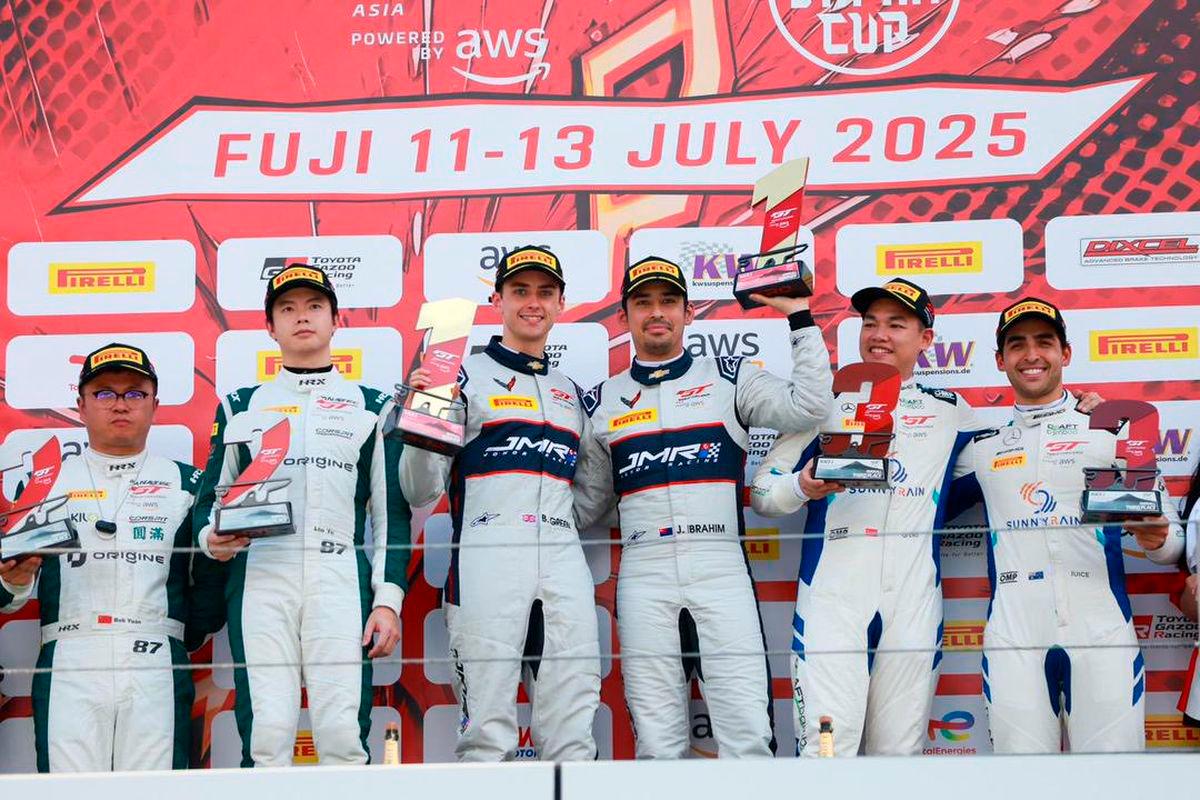 Tunku Abdul Rahman and Abu Bakar shine in Japan GT race Tunku Abdul Rahman and Abu Bakar shine in Japan GT race