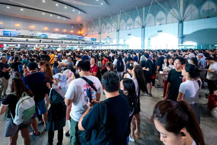 Johor MB calls for urgent fix to CIQ BSI system disruption