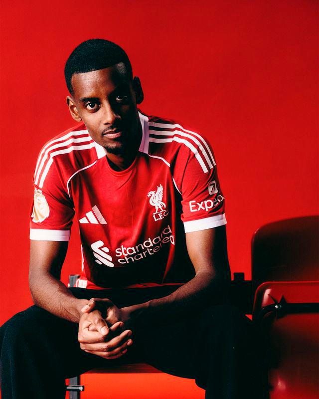 Liverpool sign Alexander Isak from Newcastle for British record fee Liverpool sign Alexander Isak from Newcastle for British record fee