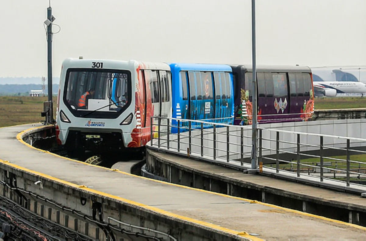 ‘Building projects faster than accountability’
