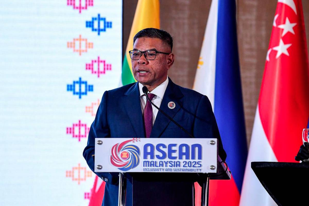 ASEAN ministers meet in Melaka to combat transnational crime threats ASEAN ministers meet in Melaka to combat transnational crime threats