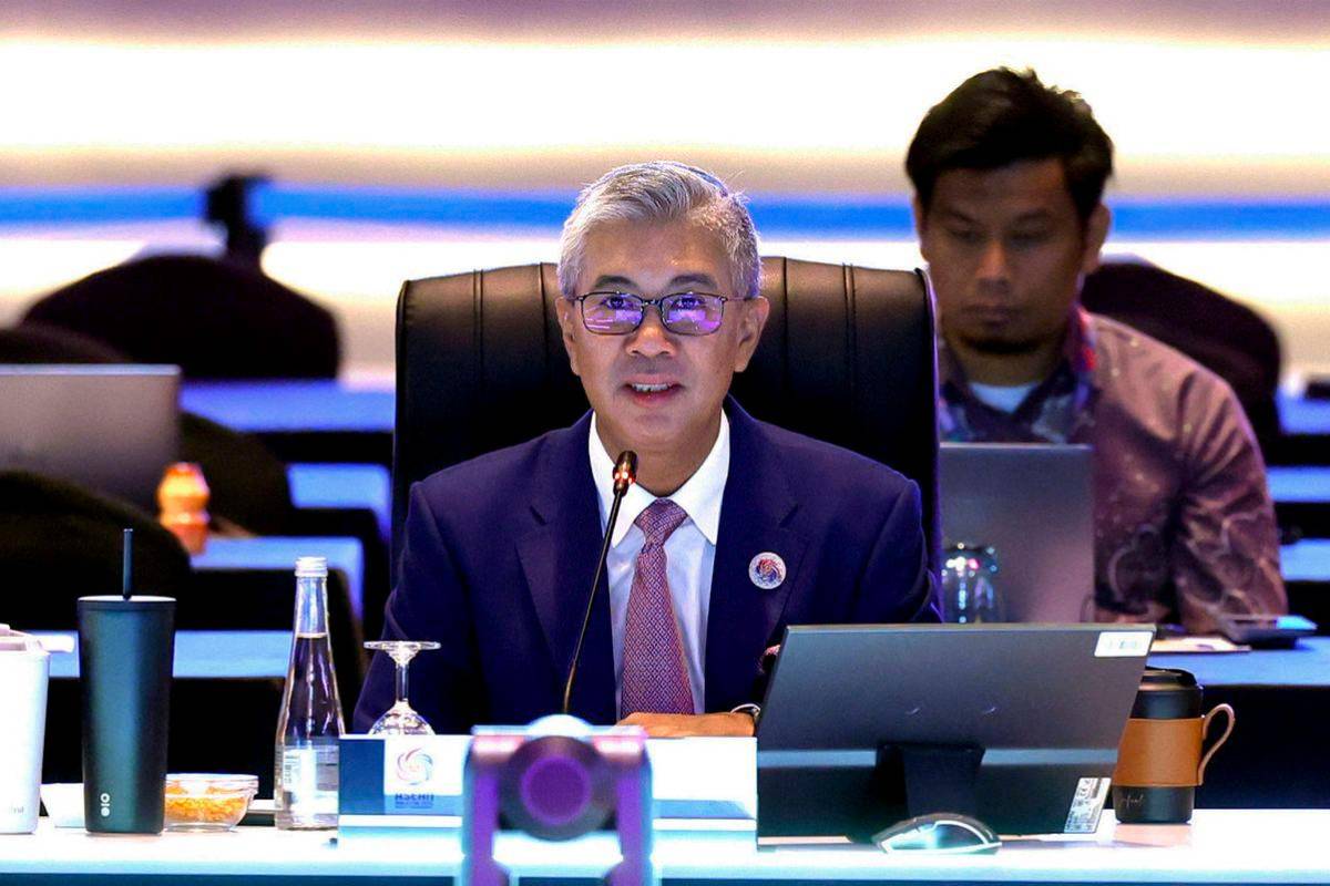 ASEAN strengthens ties with China through key trade agreements ASEAN strengthens ties with China through key trade agreements
