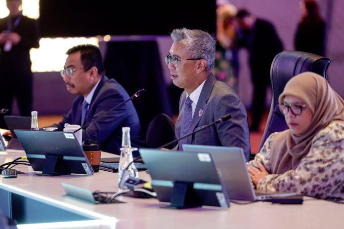 ASEAN to boost stagnant intra-regional trade, says minister