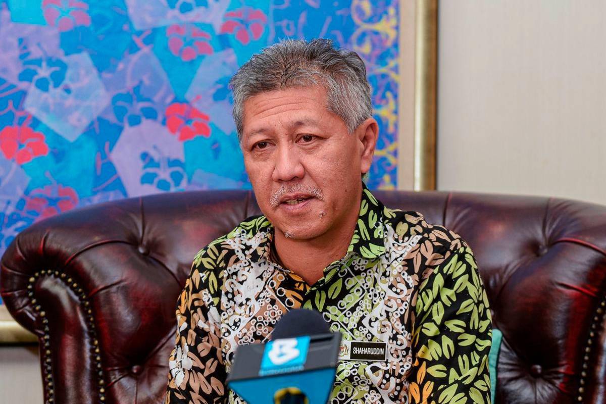 ASEAN tourism ministers focus on connectivity and streamlined entry points ASEAN tourism ministers focus on connectivity and streamlined entry points