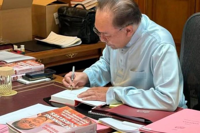 Anwar Ibrahim launches new book on justice and reform in postnormal times