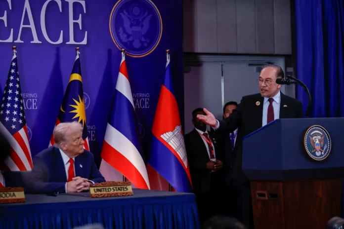 Anwar bangkit isu Gaza dalam dialog dengan Trump di platform ASEAN