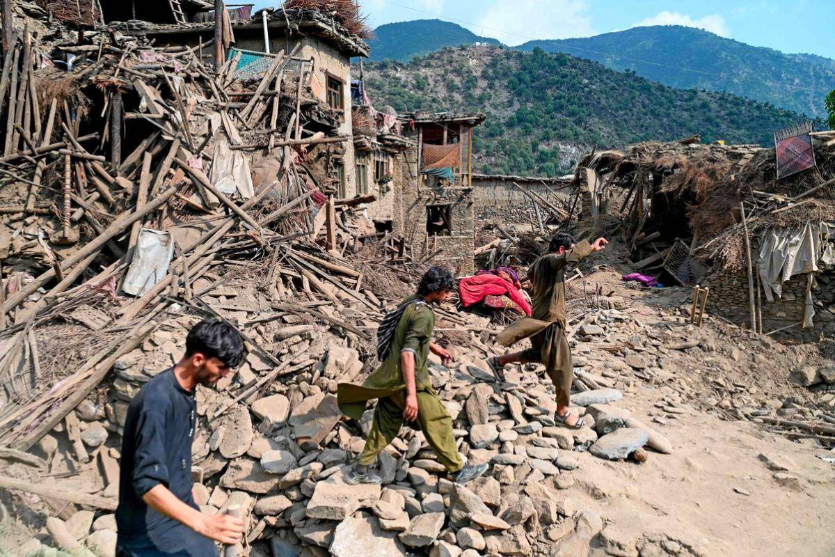 Anwar expresses sadness over Afghanistan quakes and Sudan landslides Anwar expresses sadness over Afghanistan quakes and Sudan landslides