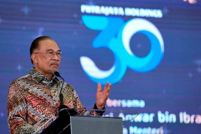 Anwar gesa pembinaan Kota MADANI dipercepat sebagai model bandar