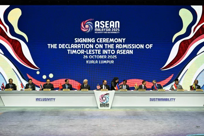 Asean_ Timor-Leste jadi ahli ASEAN ke-11, Perjanjian Damai KL ditandatangani