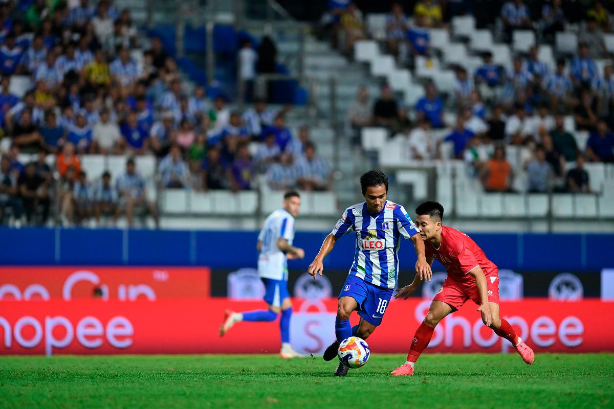 BG Pathum’s Chanathip delivers goal of the season contender BG Pathum’s Chanathip delivers goal of the season contender