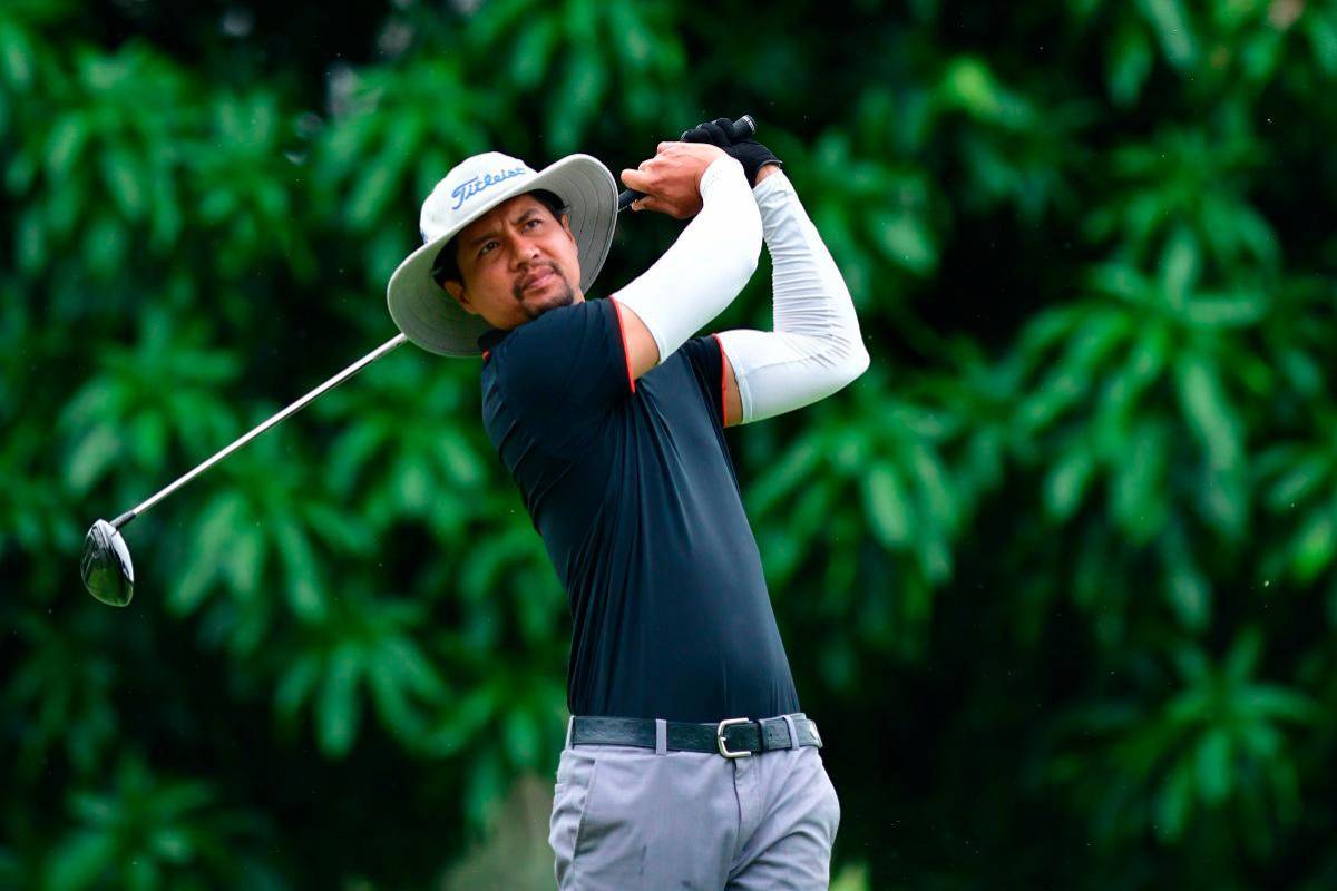 Baharin and Jocelyn takes lead in PGM Melaka Closed Championship