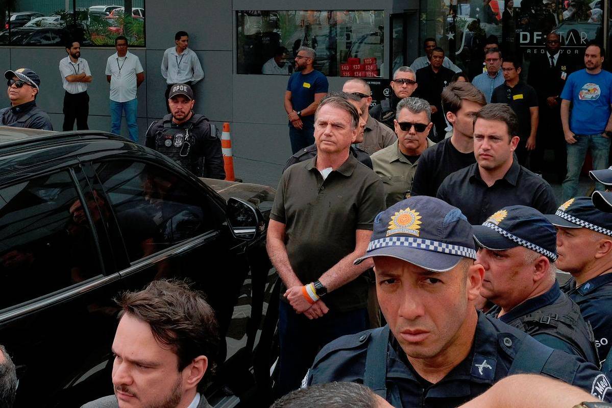Brazil’s Bolsonaro hospitalised with severe hiccups and low blood pressure Brazil’s Bolsonaro hospitalised with severe hiccups and low blood pressure