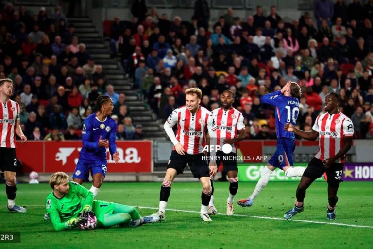 Chelsea miss Premier League top spot after Brentford draw