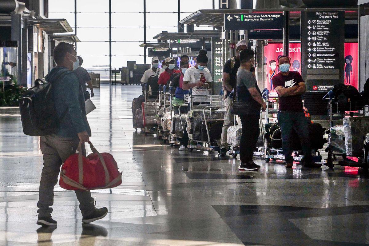 Circulating current identified as main cause of KLIA Terminal 2 blackout Circulating current identified as main cause of KLIA Terminal 2 blackout